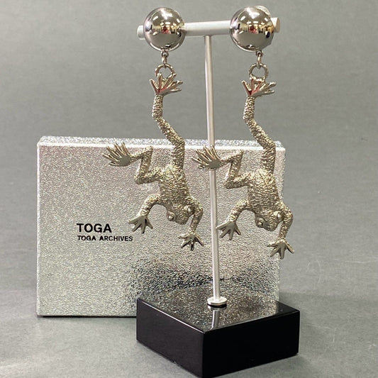 b17 TOGA トーガ フロッグイヤリング シルバー カエル ピアス アクセサリー 箱付き