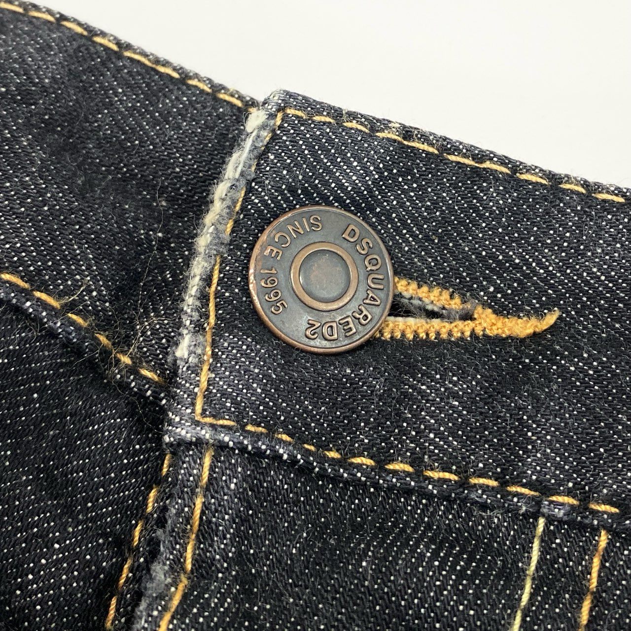 66g8 DSQUARED2 ディースクエアード デニムパンツ ジーンズ ボタンフライ ロールアップ イタリア製 メンズ 男性用 44 ブラック