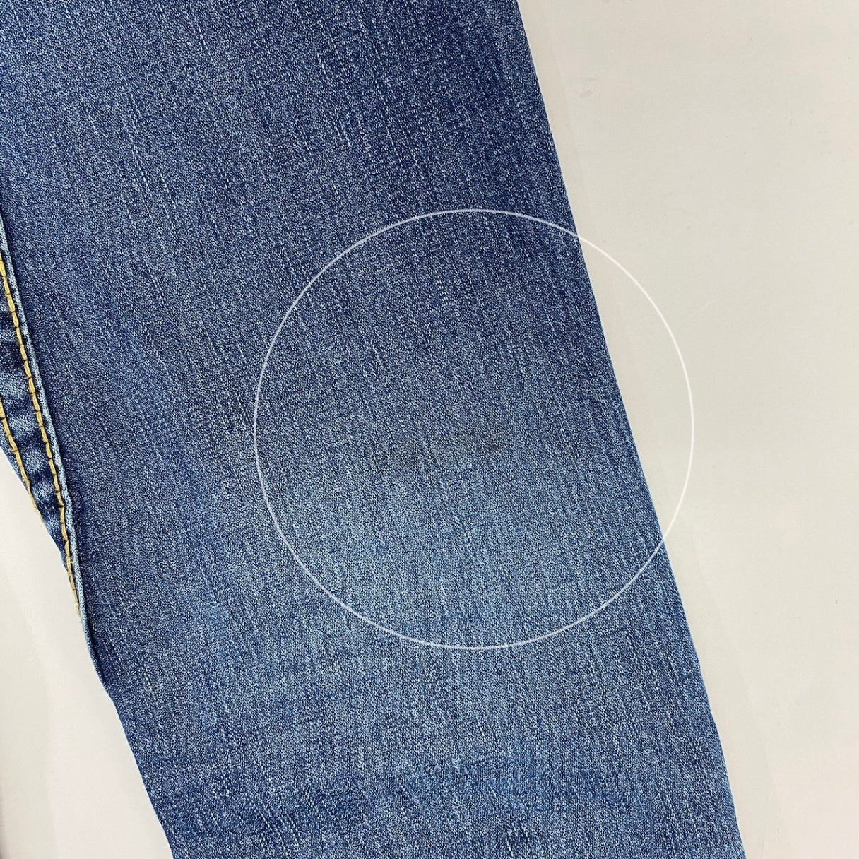 55d30 TRUE RELIGION トゥルーレリジョン 米国製 JOEY BIG T フレアデニム ブーツカット ラインストーン SEAT34 インディゴ コットン100% メンズ 紳士服u02t