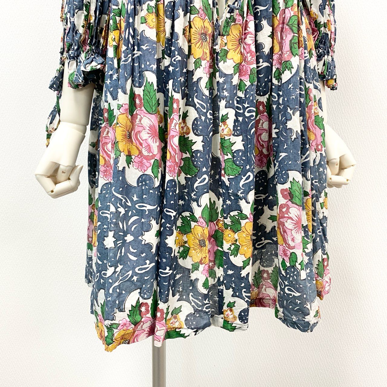 55h28 Vivienne Westwood ヴィヴィアンウエストウッド 花柄ワンピース フレアワンピース レースアップ スクエアネック vintage イタリア製 40サイズ マルチカラー レディース 女性用k02i