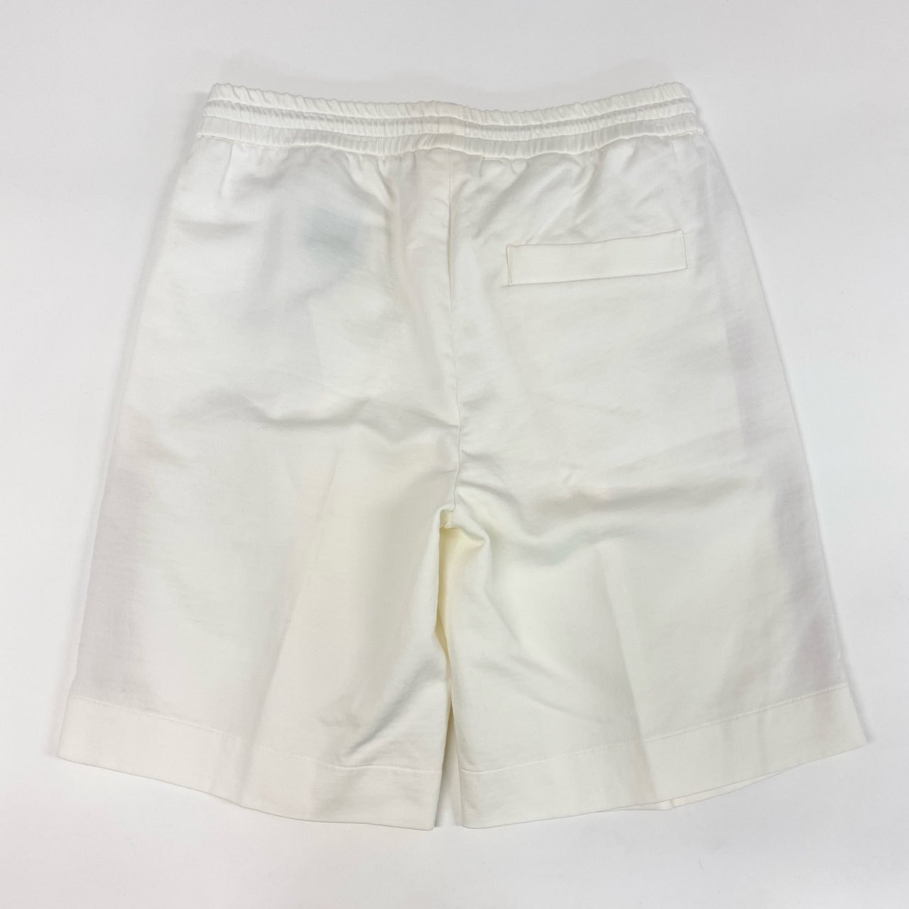 52d10 《新品タグ付き》 Code costume コードコスチューム ストラスブルゴ取扱 イージーショートパンツ ハーフパンツ リラックスパンツ サイズ46 ホワイト メンズ イタリア製