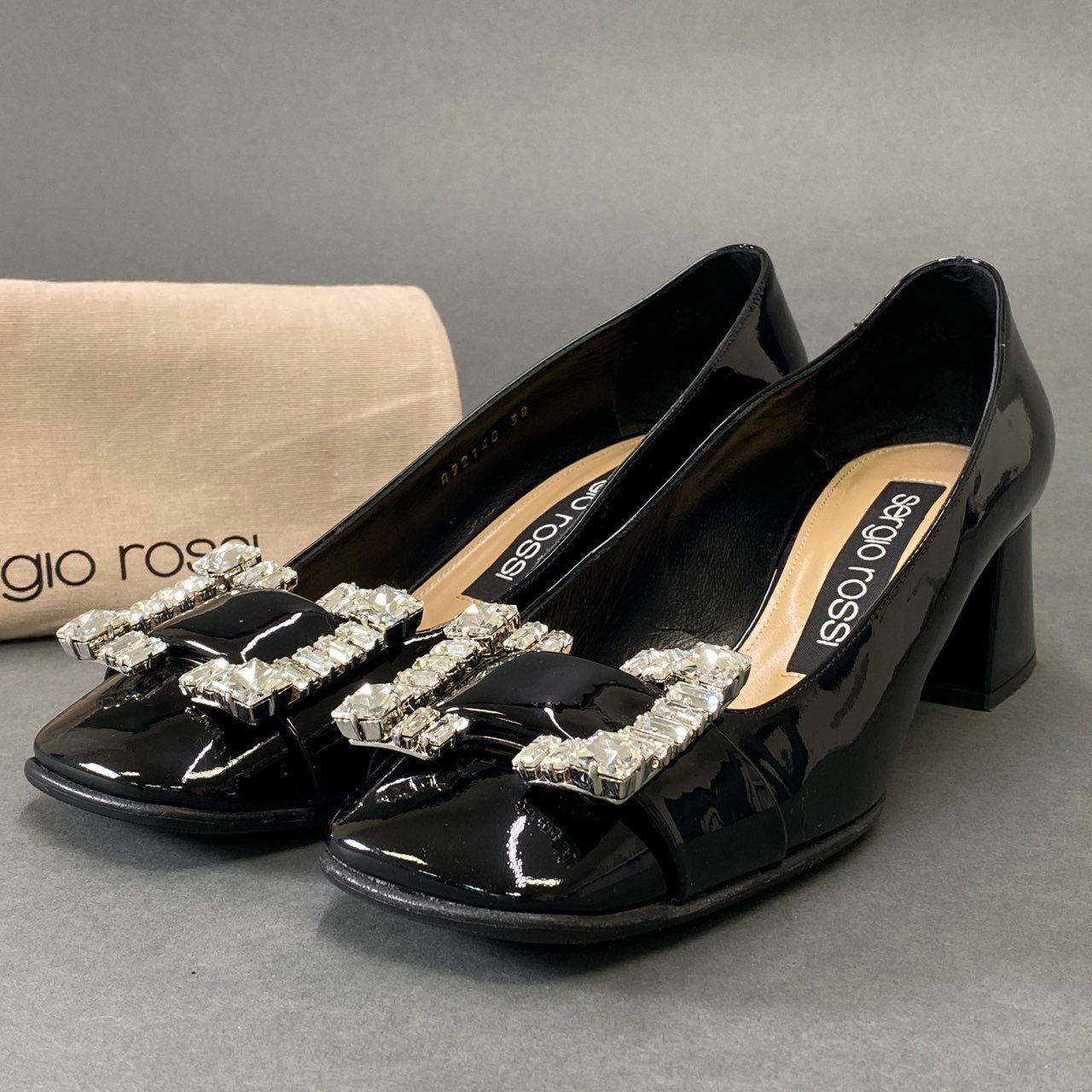 8g8 定価¥166.100 sergio rossi セルジオロッシ SR PRINCE PUMPS プリンス クリスタルビジュー パンプス 38 ブラック エナメル シューズ 保存袋有