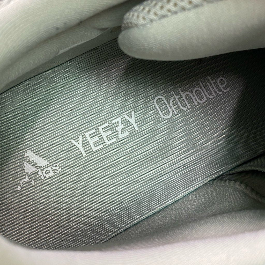 7e10 《美品》 adidas アディダス YEEZY Boost 700 Salt イージーブースト ソルト スニーカー EG7487 28cm グレー シューズ