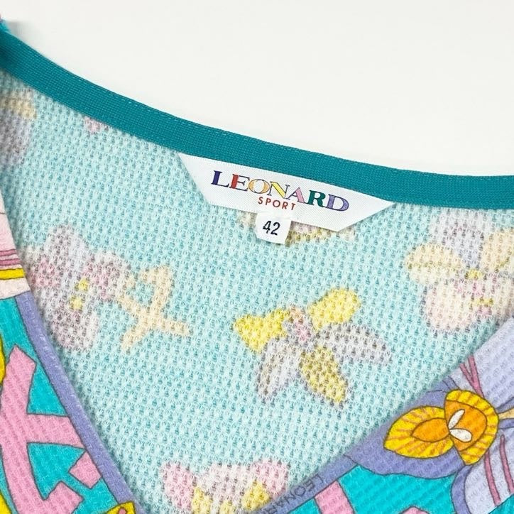 80g23 【美品】 LEONARD レオナール 七分袖カットソー トップス ストレッチ Vネックカットソー コットン 花柄 レディース 女性用 0528252 42 グリーン マルチカラー 綿100%