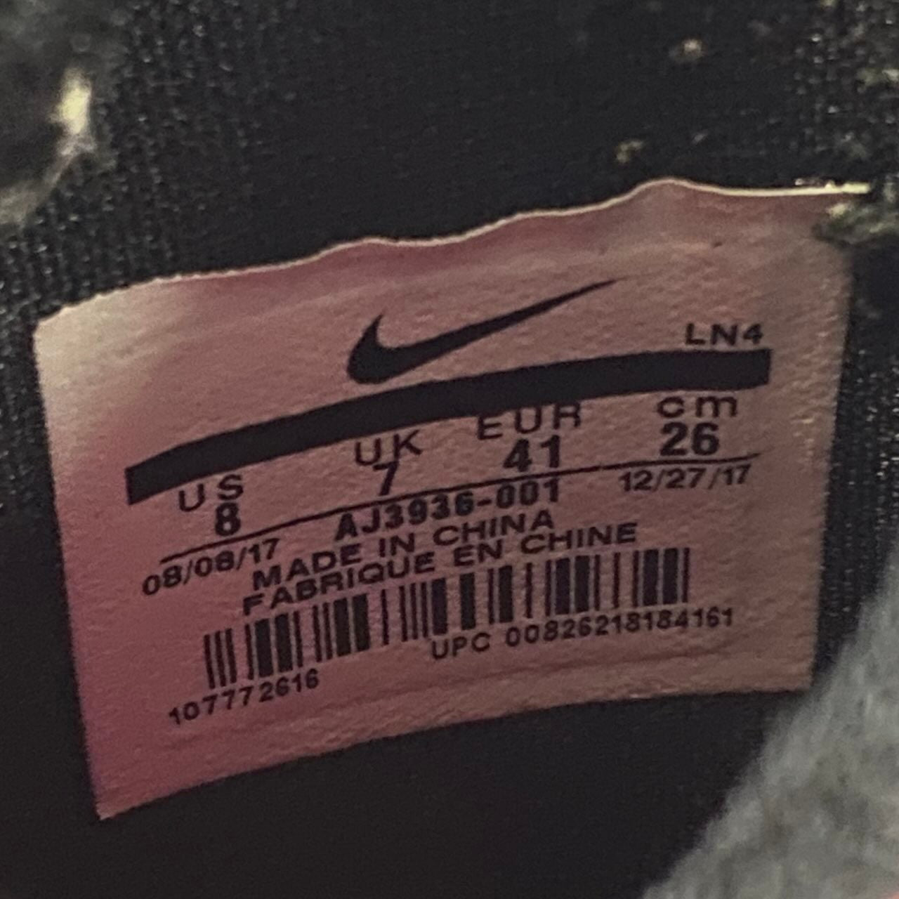 2h11 【美品】NIKE ナイキ × KITH キス LeBron 15 Performance スニーカー AJ3936 - 001 26cm ブラック メンズ 男性用t18r