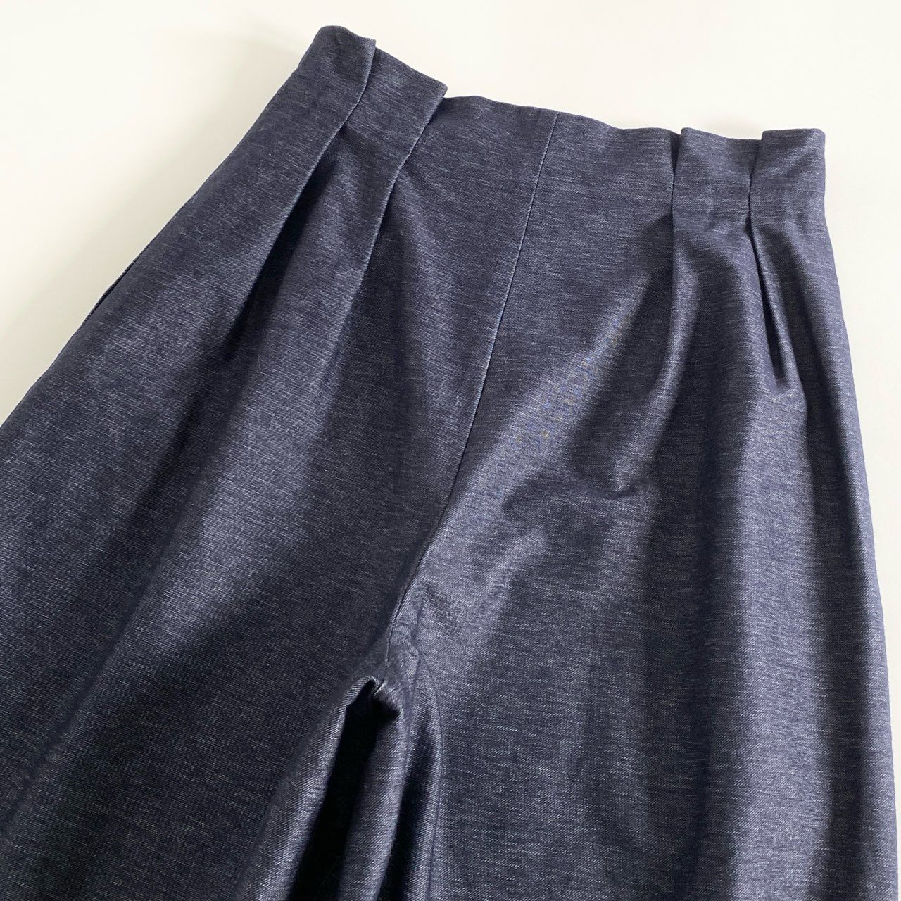 11d14 《美品》 Rene ルネ キュロットパンツ デニム 膝下丈 ハーフパンツ ウエストコード付き 6925010 サイズ34 インディゴブルー レディース 春