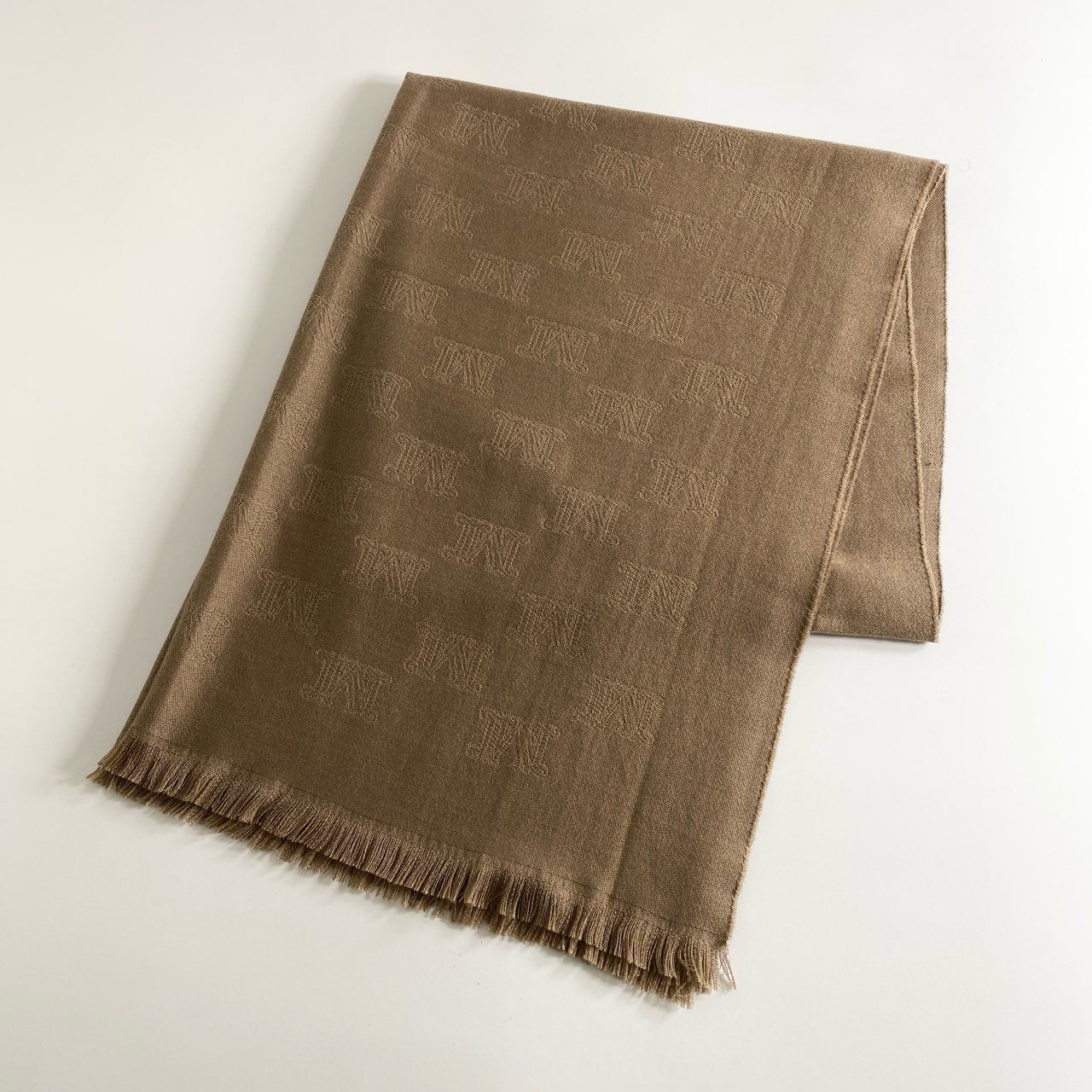d12-1 《美品》 イタリア製 定価¥95,700 Max Mara マックスマーラ カシミヤ混 大判マフラー ショール ストール ベージュ シルク混 レディース
