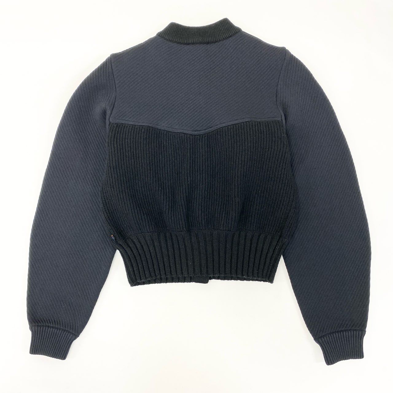 54h27《美品》LOUIS VUITTON ルイヴィトン クロップド コンパクトジャケット ニットジャケット 金ボタン XSサイズ ブラック レディース 女性用k02i