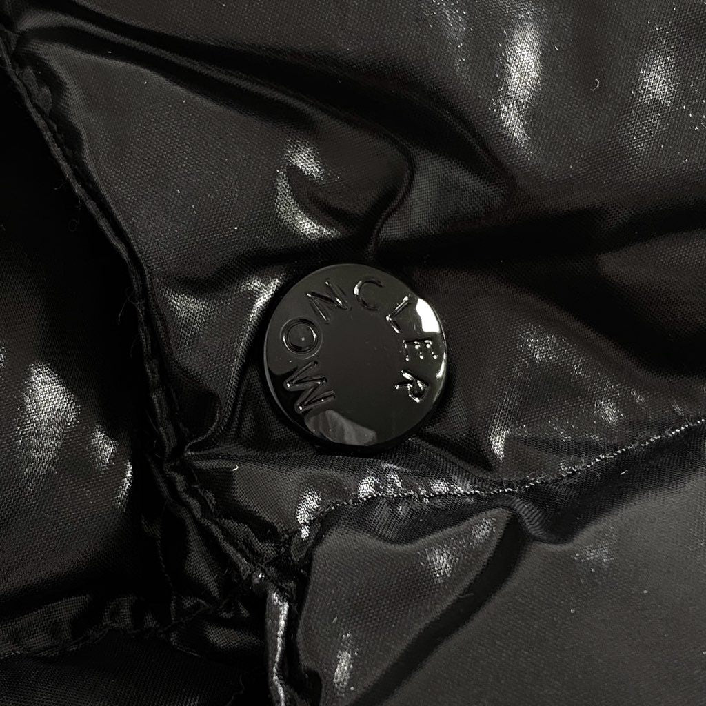 68g9 【美品】MONCLER モンクレール TIB GILET ダウンベスト サイズ3 ブラック メンズ アウター