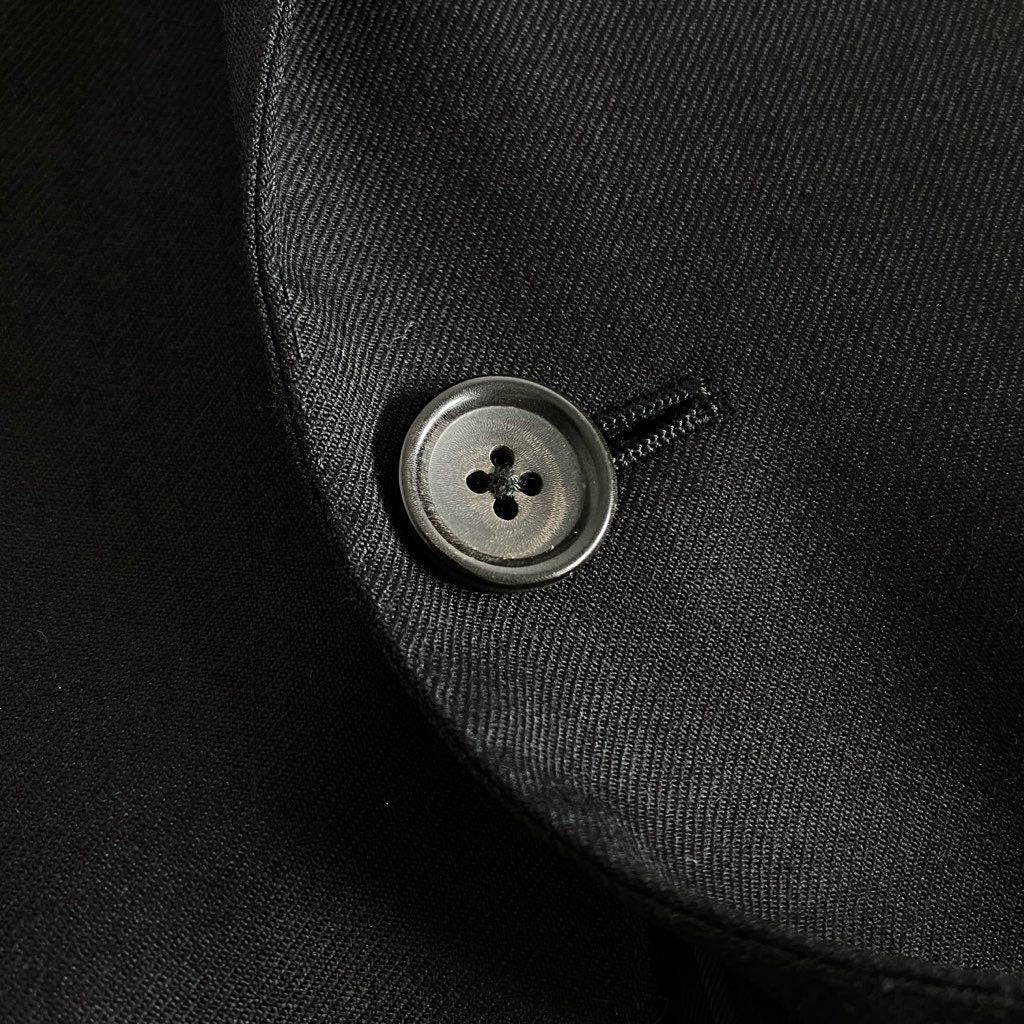 68g9 GUCCI グッチ 2ボタン テーラードジャケット ドレスジャケット 無地 サイズ44 ブラック メンズ 男性用