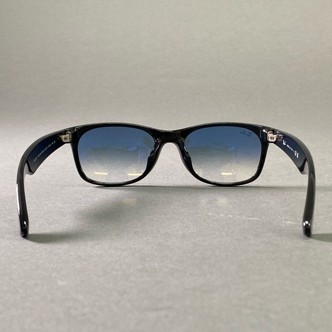 a27① Ray Ban レイバン NEW WAYFARER CLASSIC ウェイファーラー サングラス アイウェア RB2132-F 55□18-140 ブラック ブルー