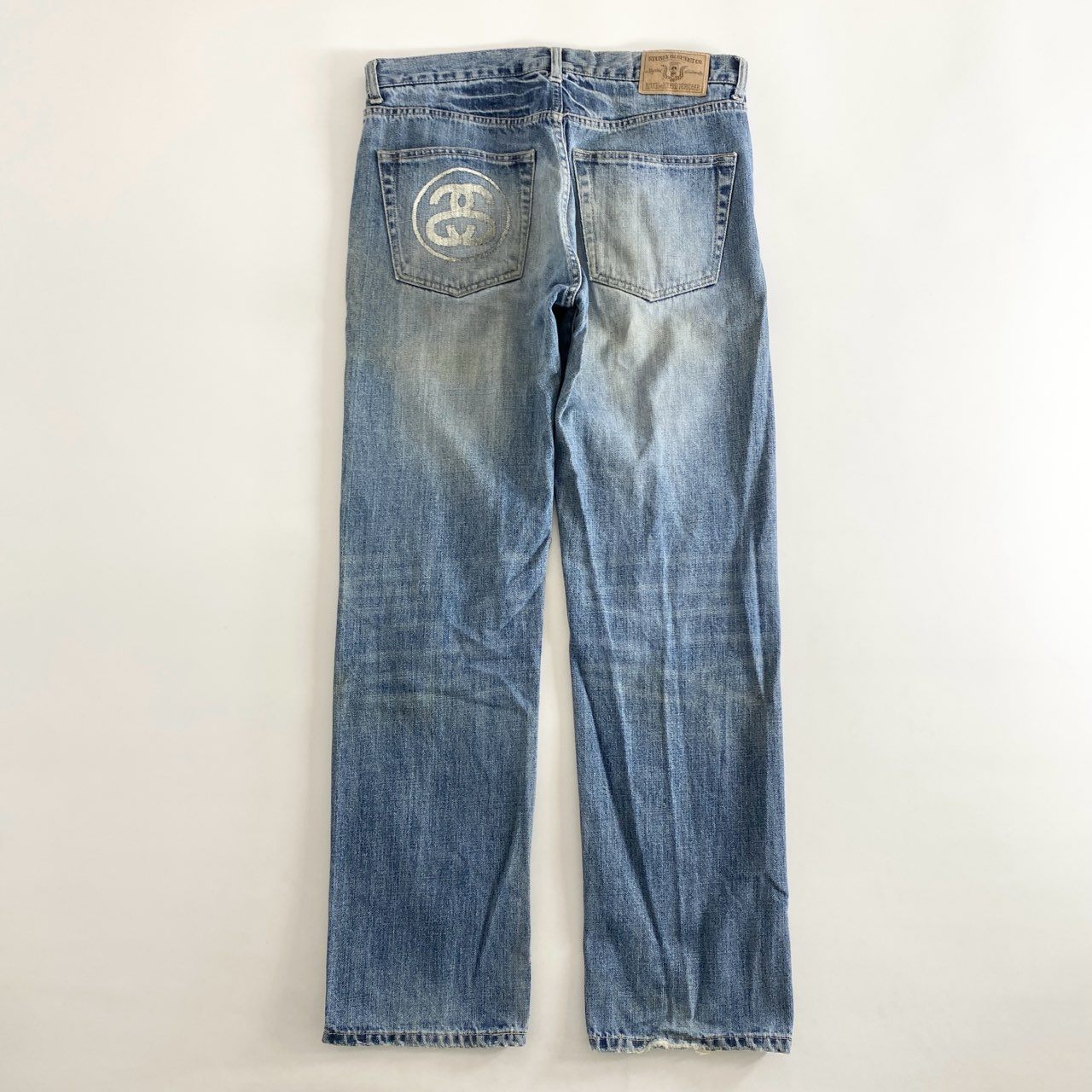 59g26 STUSSY ステューシー デニムパンツ ジーンズ ボトムス ロゴプリント 34 インディゴ コットン