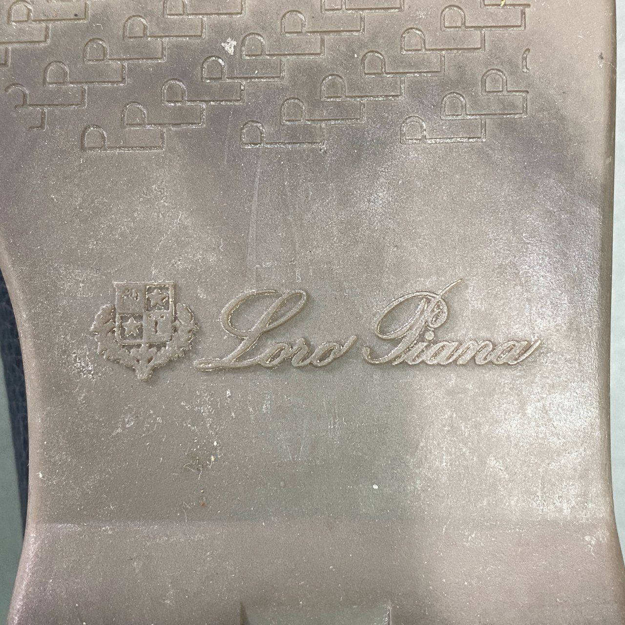 4c21 Loro Piana ロロピアーナ レザー スリッポン スニーカー 40 1/2 ダークグレー Leather シューズ イタリア製