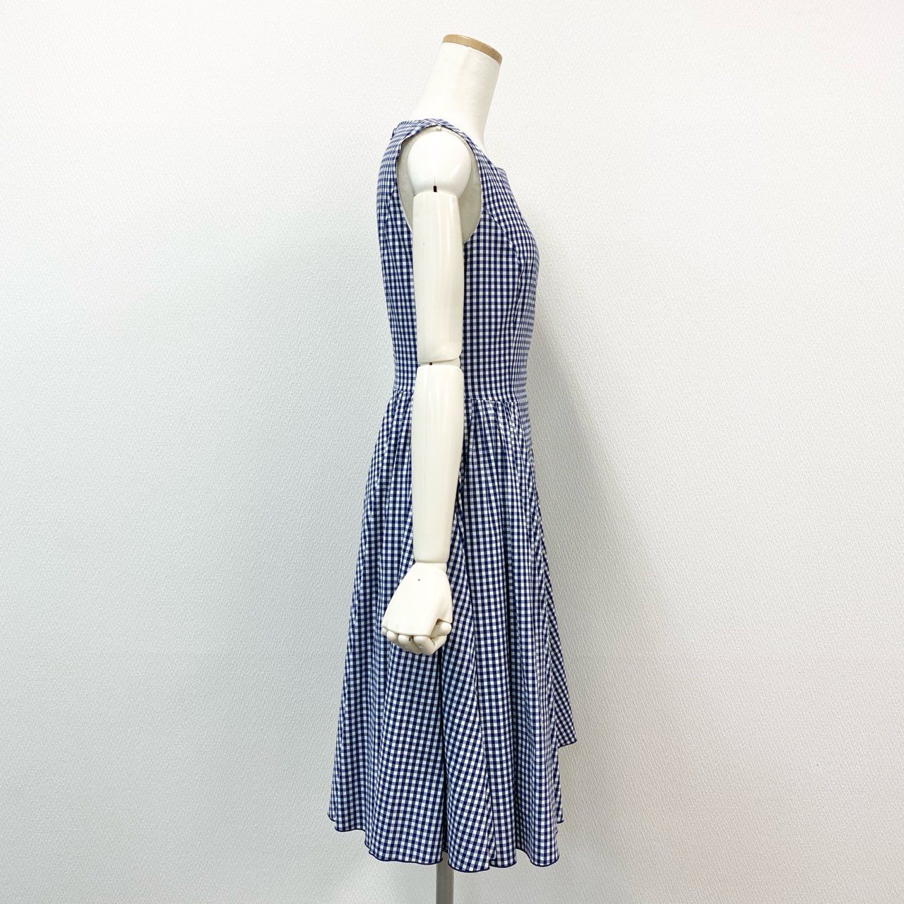 24d3 FOXEY NEW YORK フォクシー ニューヨーク ノースリーブワンピース カジュアルワンピース ギンガムチェック バックジップ 40087 サイズ40 ブルー ホワイト レディース 日本製