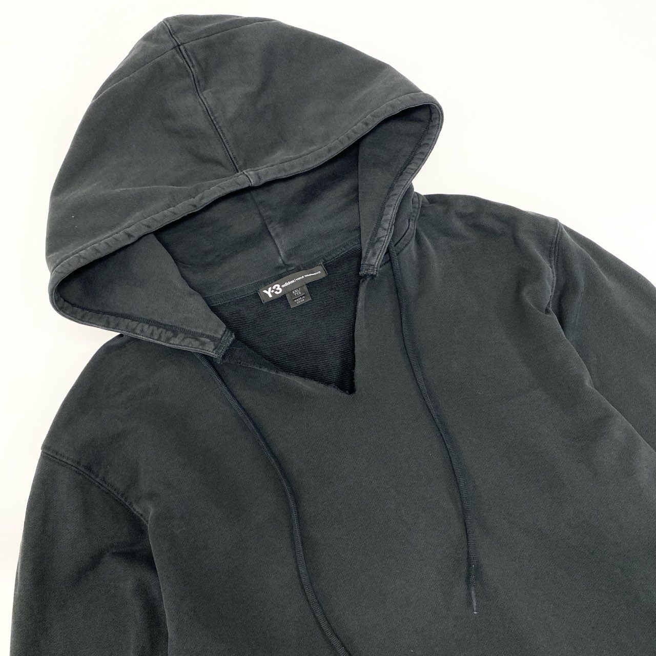 51h25 Y-3 ワイスリー ヨウジヤマモト Vネック プルオーバーパーカー フーディ バックプリント 大きいサイズ XXLサイズ ブラック コットン メンズo07t