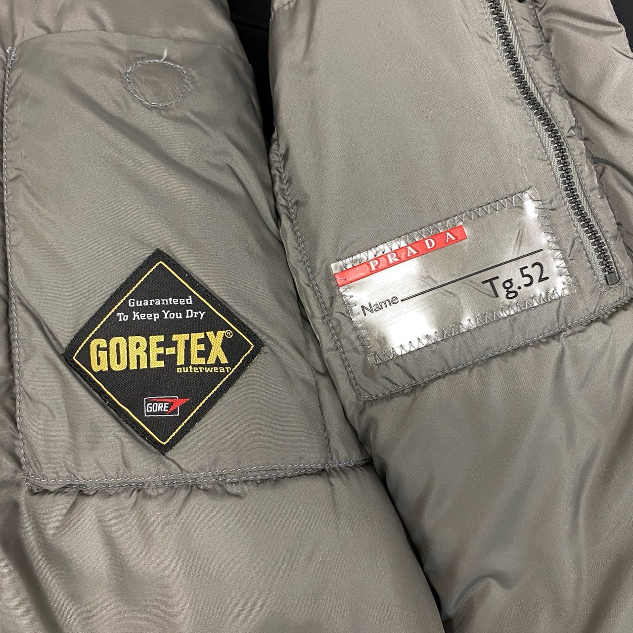 38g24 PRADA SPORT プラダスポーツ GORE-TEX ゴアテックス 中綿ジャケット ブルゾン アウター フード着脱 52 ブラック メンズ_