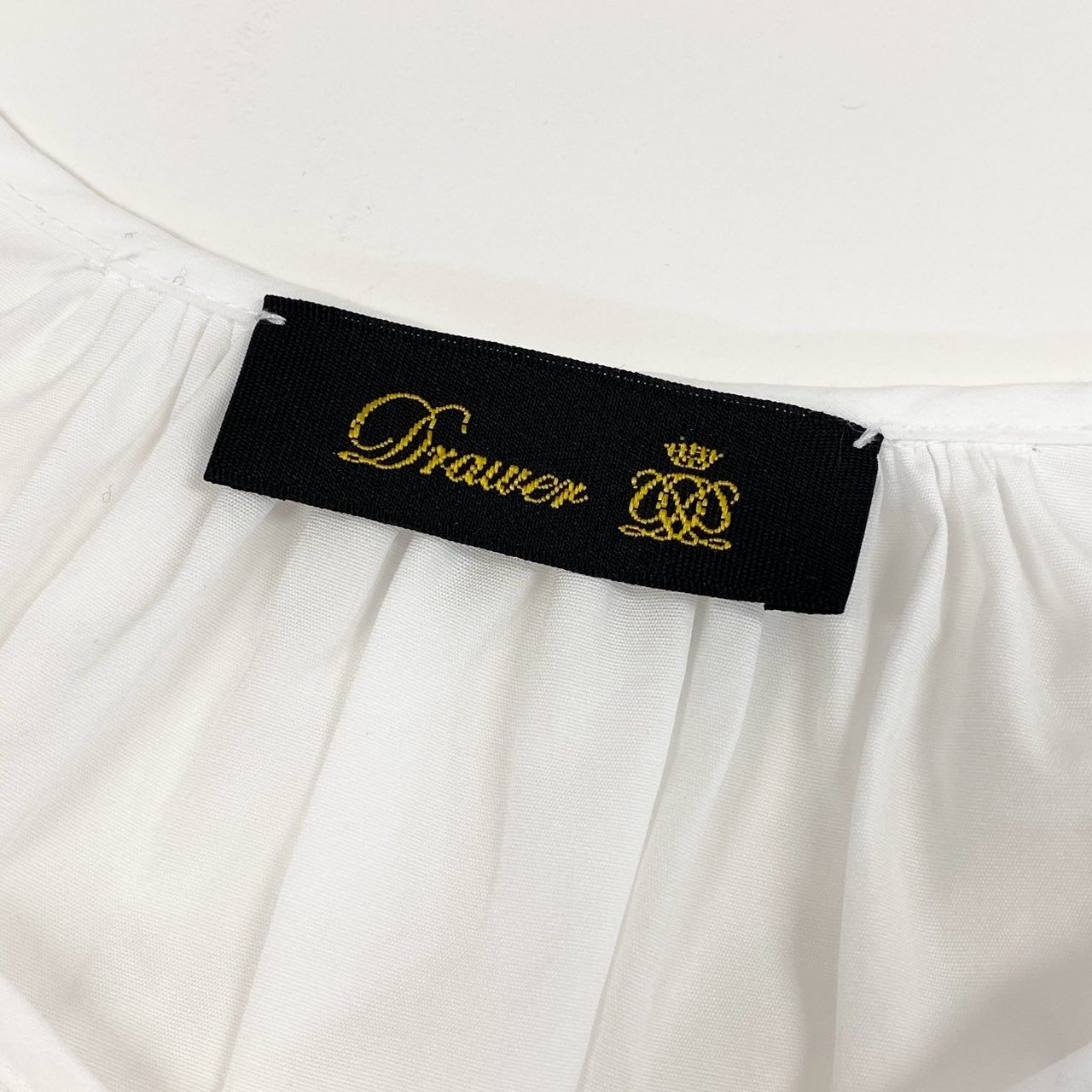 84e30 Drawer ドゥロワー パフスリーブ 七分袖ブラウス トップス シャツ リボン 日本製 6621-299-1219 ホワイト コットン
