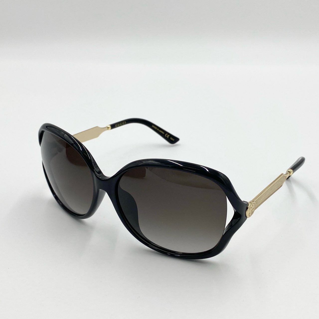h7《極美品》 GUCCI グッチ バタフライ サングラス GG0076SK 62□15 ブラック ゴールド アレッサンドロ アイウェア 眼鏡 ケース クロス付きt18r