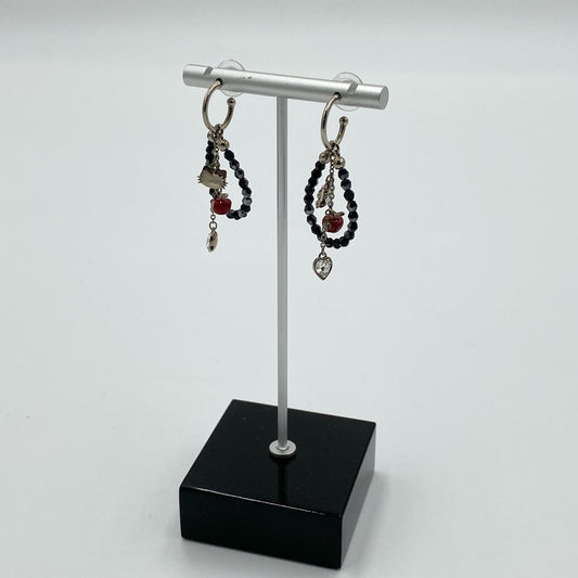 h21《美品》 Swarovski スワロフスキー Hello Kitty ハローキティ フープピアス シルバー ブラック サンリオ アクセサリー イヤリングt18r