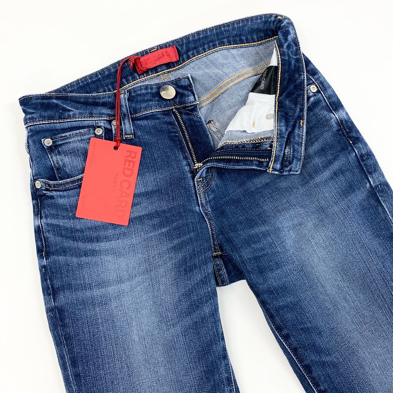 81d4 《美品》 RED CARD レッドカード 30th Anniversary アンクルスリム テーパードデニムパンツ 24 インディゴブルー ストレッチ ジーンズ 伸縮性〇 タグ付き