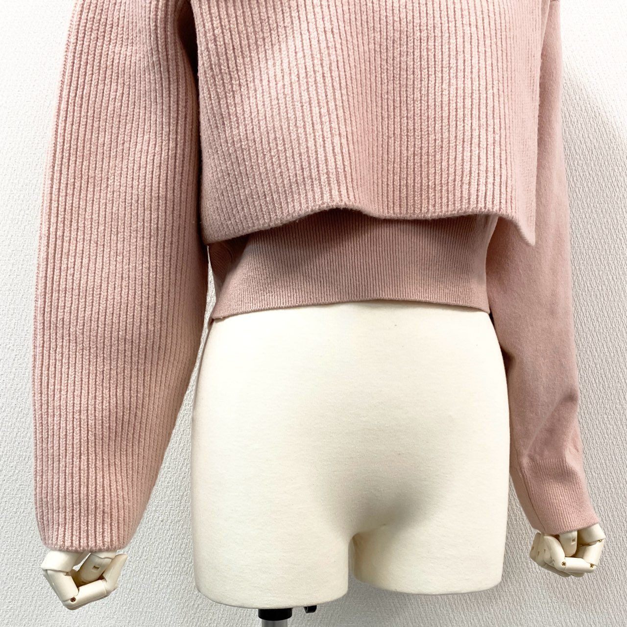 14h29 《美品》FENDI フェンディ バゲットコレクション レイヤードニット カシミヤニット FFロゴ FZX901 AMDA 36サイズ ピンク レディース 女性用k02i