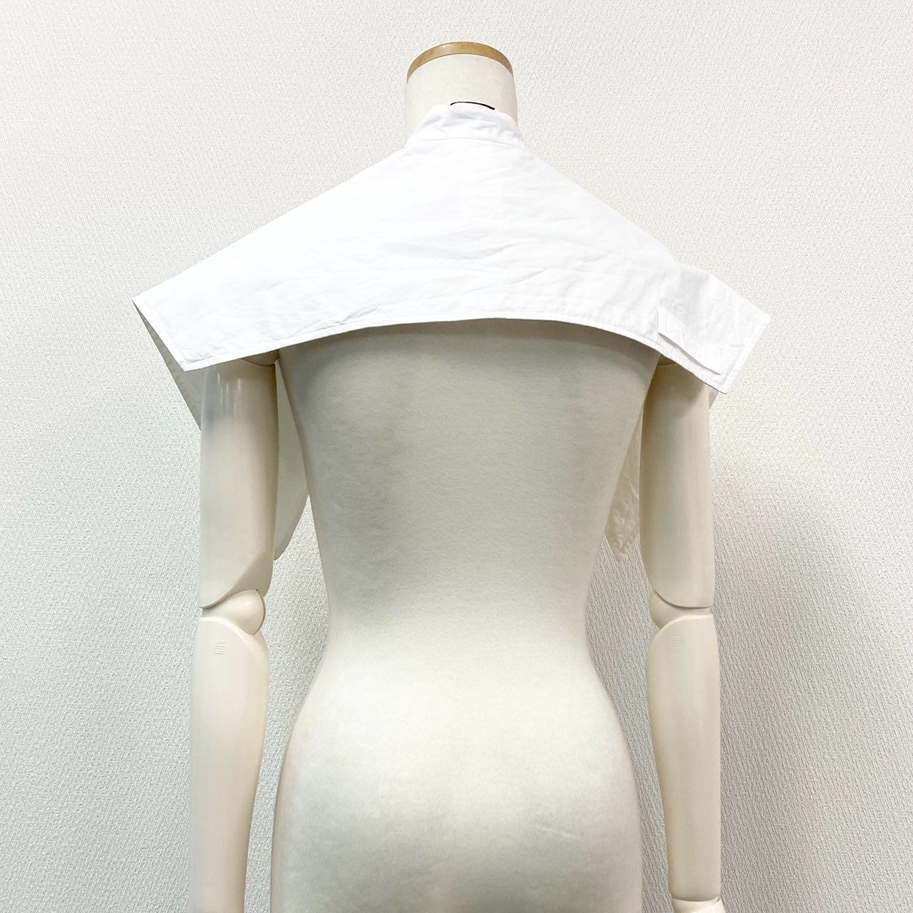 54d8 《美品》 PATOU パトゥ コットンカラー 付け襟 ロゴプレート ホワイト コットン100% レディース