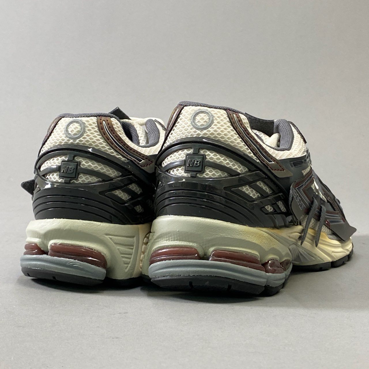 1h15《美品》 NEW BALANCE ニューバランス ローカットスニーカー シューズ BROWN/EGGPLANT U1906A 27.5cm ブラウン エッグプラント メンズo07t