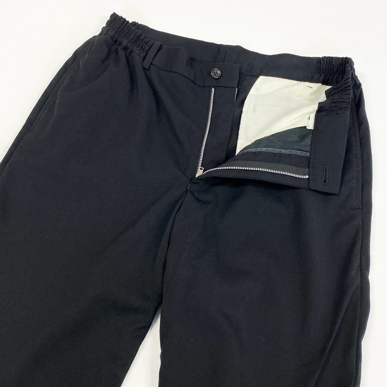 77j28《美品》COMME des GARCONS HOMME DEUX コムデギャルソン オムドゥ ウールスラックスパンツ ボトム テーパードパンツ AD2023 DL-P045 Sサイズ ブラック メンズu02t