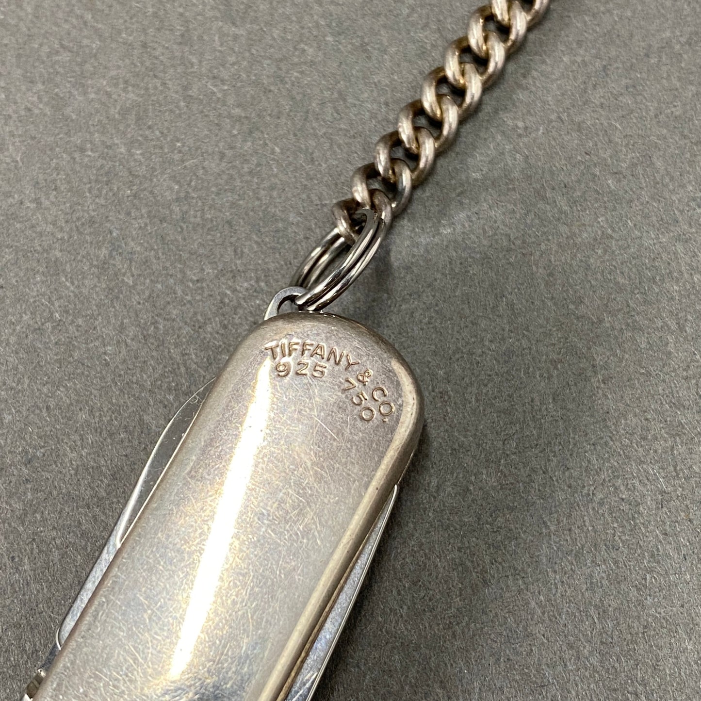 h5 TIFFANY&Co. × VICTORIANOX ティファニー ヴィクトリアノックス マルチツール ナイフ/ハサミ SV925/750YG アクセサリー 小物