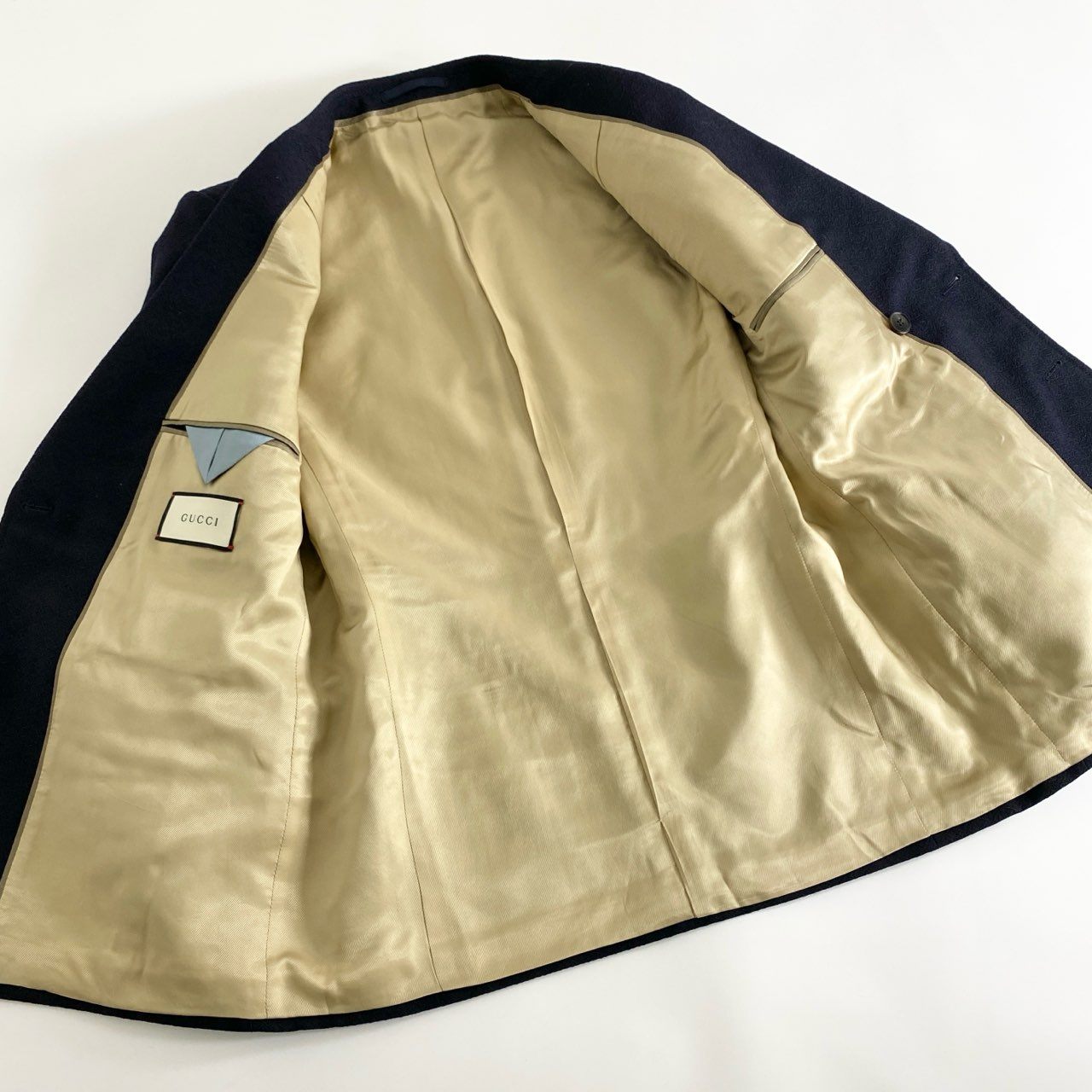 82j4 《美品》 イタリア製 GUCCI グッチ 20ss ダブル テーラードジャケット ブレザー 金ボタン 608629 ZADV4 サイズ46 ネイビー ウール100% メンズ