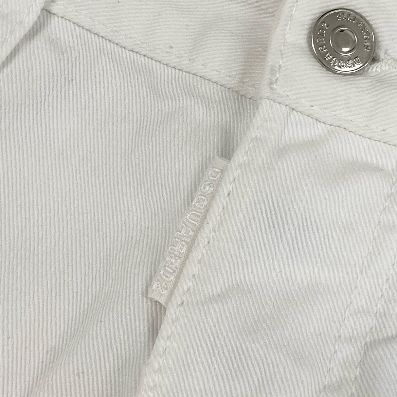 76g2 DSQUARED2 ディースクエアード SKATER JEAN ダメージ加工 ホワイトデニム ジーパン ボタンフライ S74LB0217 サイズ44 ホワイト コットン メンズ
