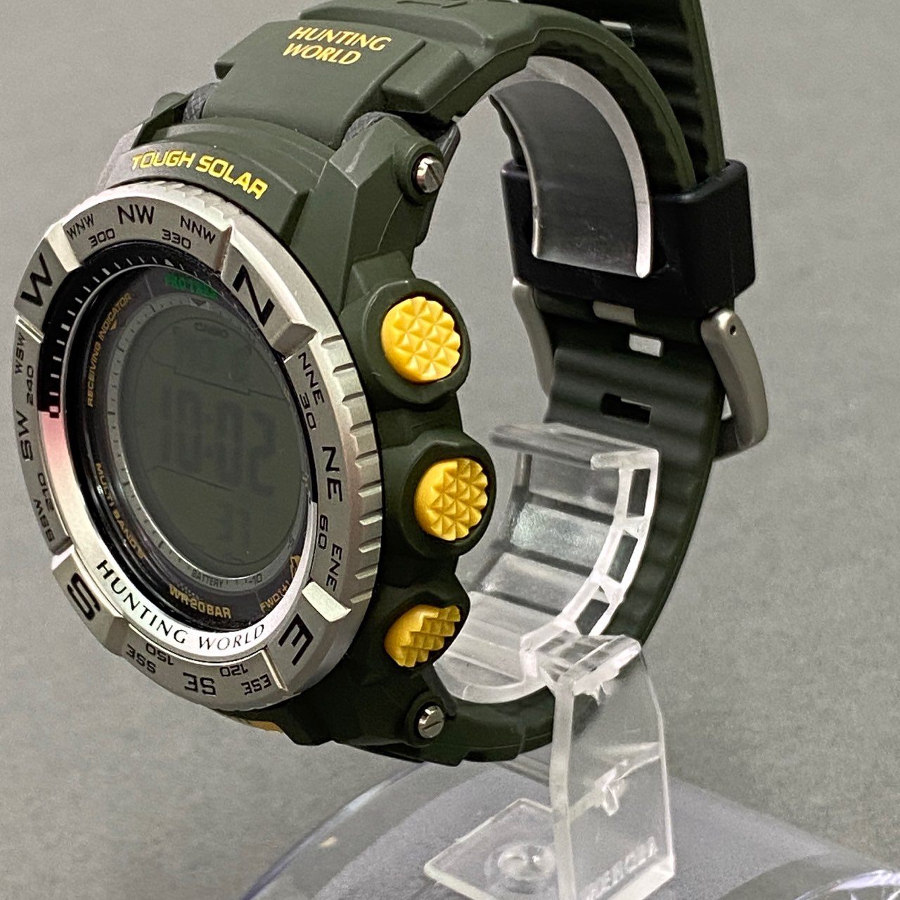 a6 HUNTING WORLD × CASIO ハンティングワールド カシオ PROTREK プロトレック 電波ソーラー メンズ腕時計 PRW-3510HW カーキ