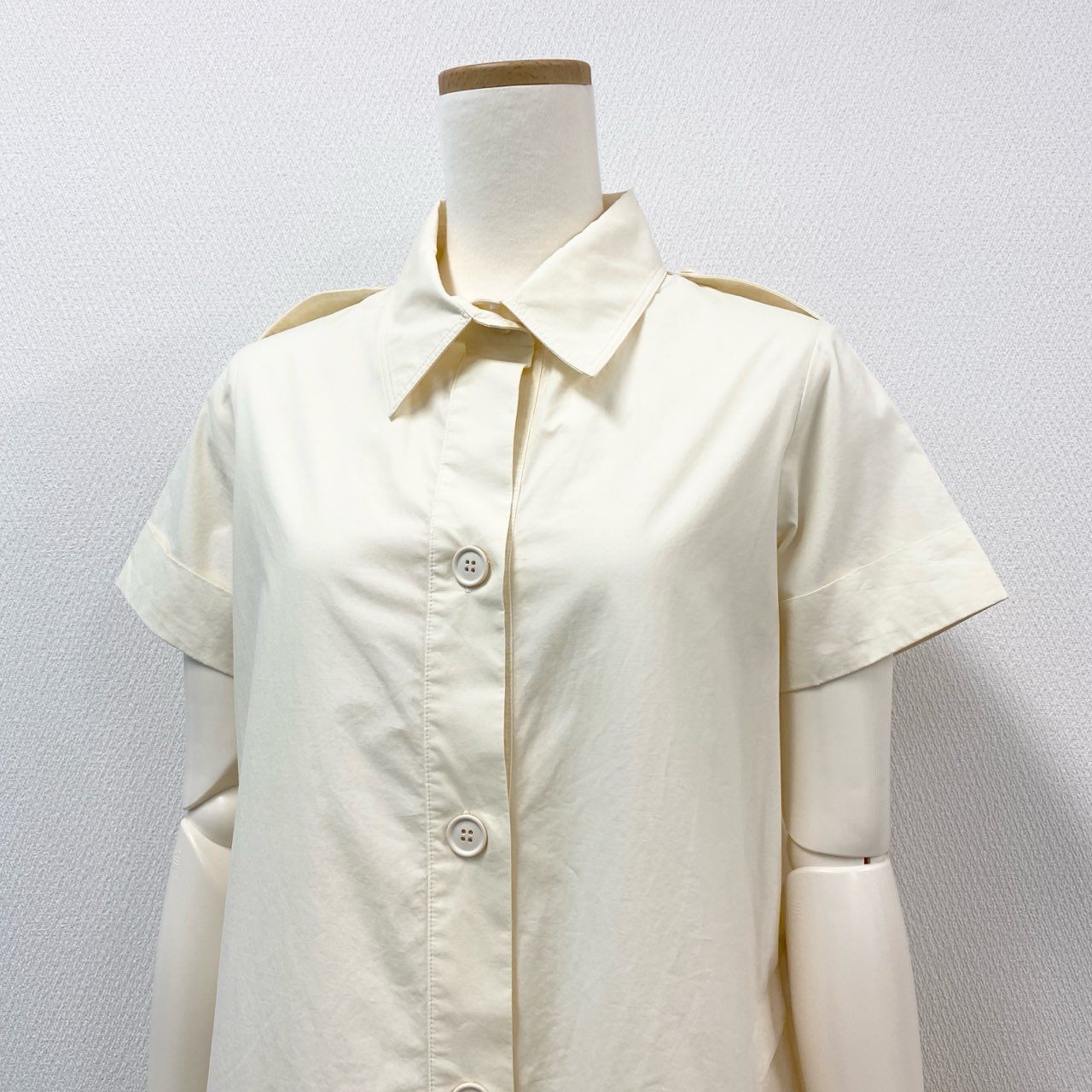 53j17《未使用保管品》 gentryportofino ジェントリーポルトフィーノ 半袖シャツ ロングワンピース コットンワンピース レディース 女性用 40 クリーム色 綿100u02t