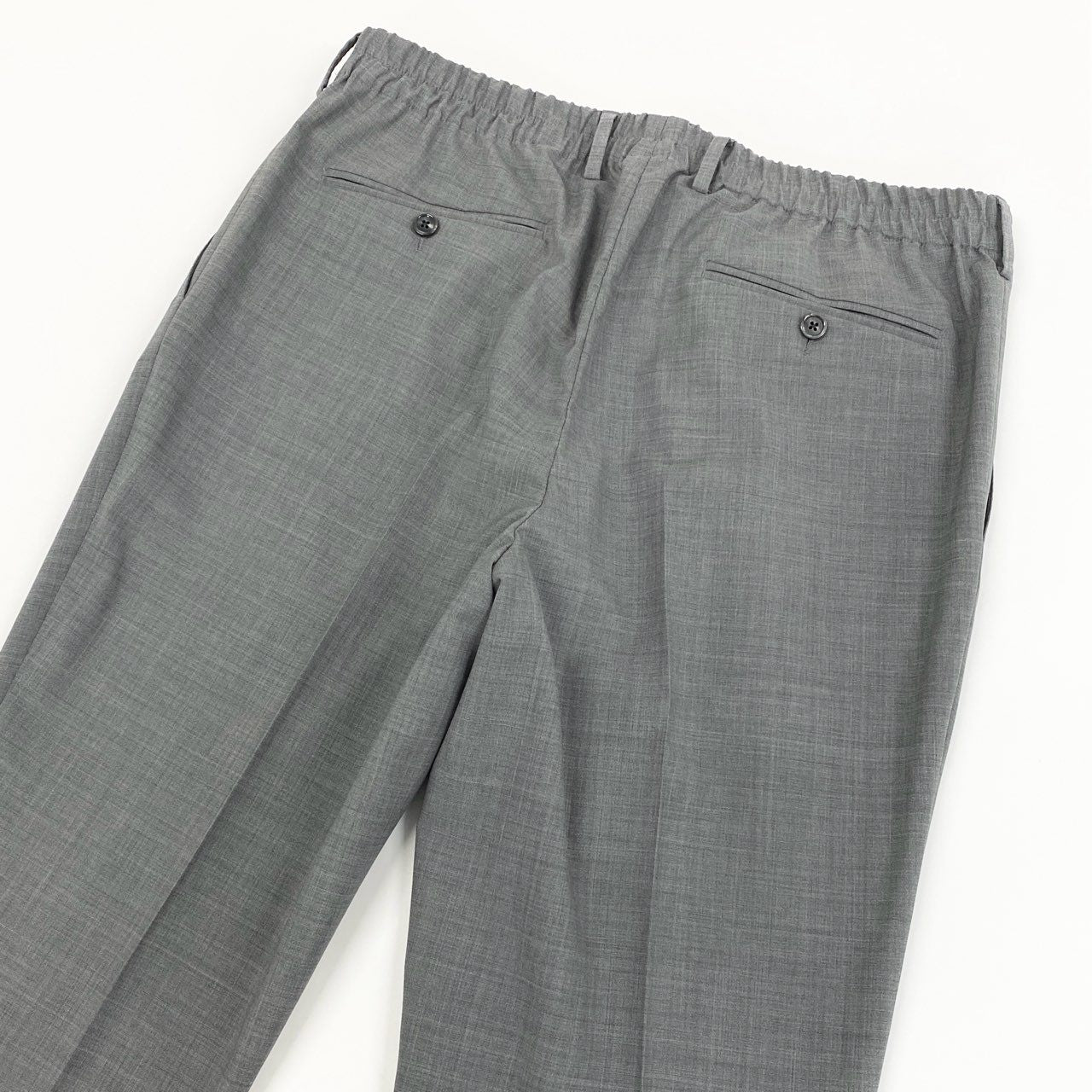 74c14 【美品】 LARDINI ラルディーニ セットアップ パンツスーツ イージーウェア ブートニエール付き 春夏生地 イタリア製 SU1316-A 52 グレー