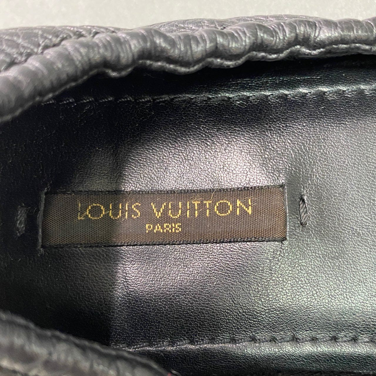 3l22 LOUIS VUITTON ルイヴィトン ゴールドLV タッセル ドライビング バレエシューズ 36 1/2 ブラック レザー イタリア製 フラット パンプス
