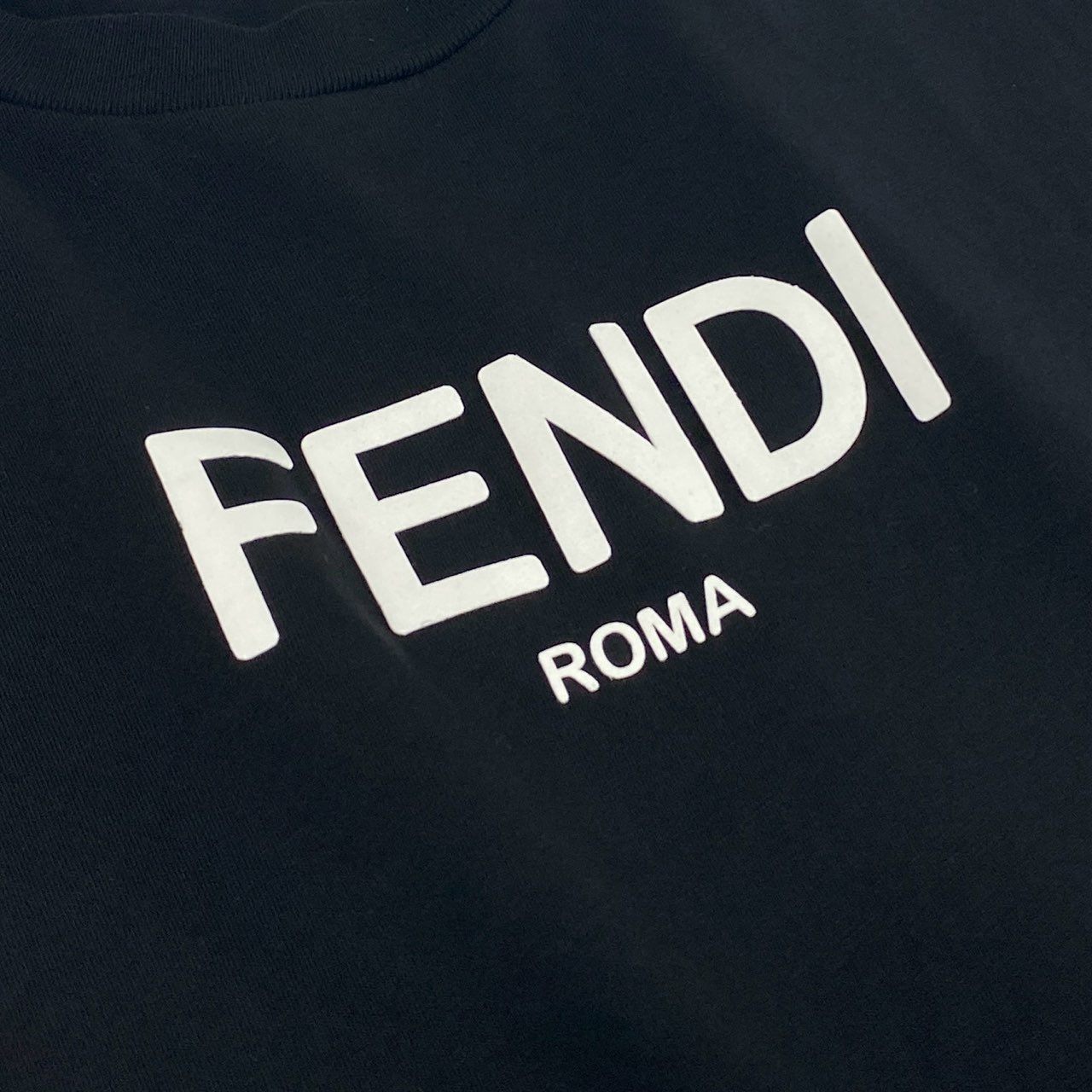 33k19 FENDI フェンディ ロゴプリント Tシャツ JUI137 12+ ブラック レディース KIDS キッズ ジュニア カットソー