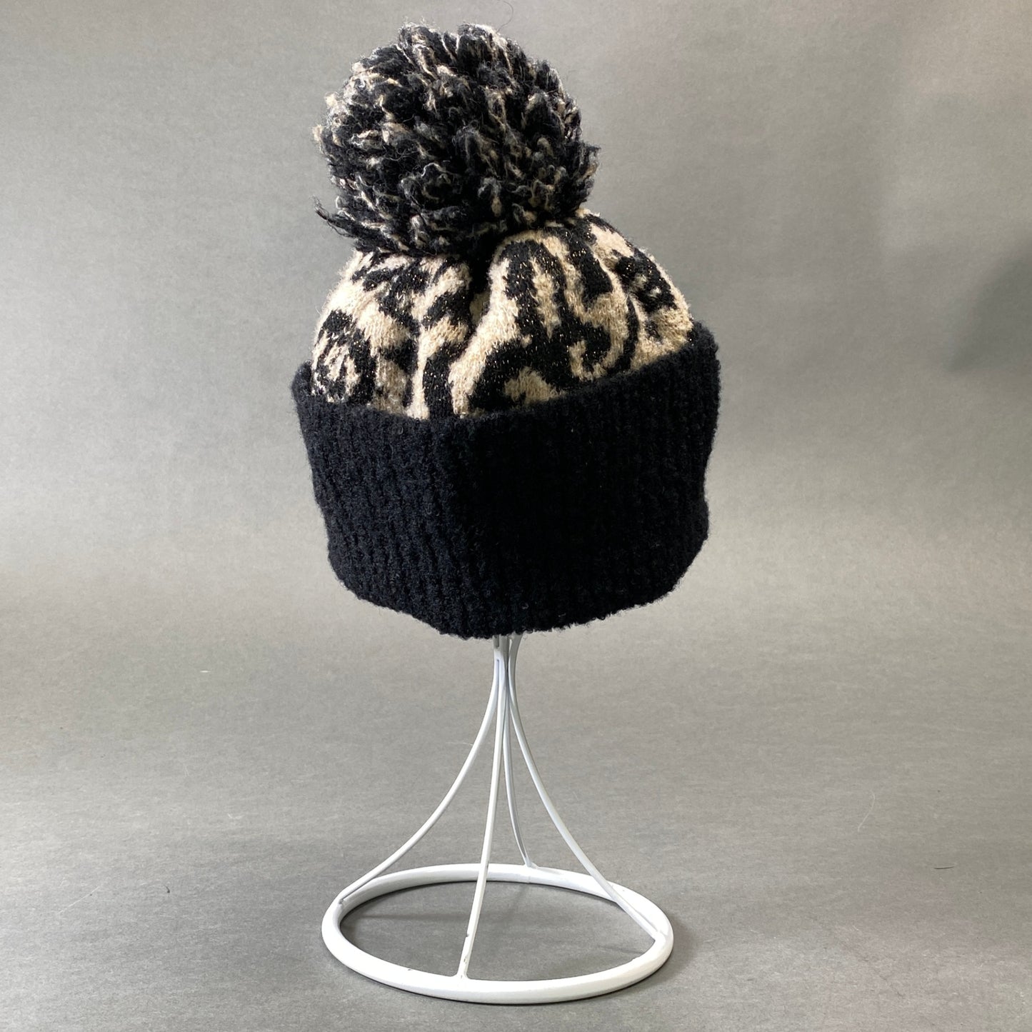 g29 Vivienne Westwood ヴィヴィアンウエストウッド オーブ ロゴ刺繍ワッペン ニット帽 ビーニー ラメ 総柄 ニットキャップ 日本製 ブラック ベージュ レディースk02i