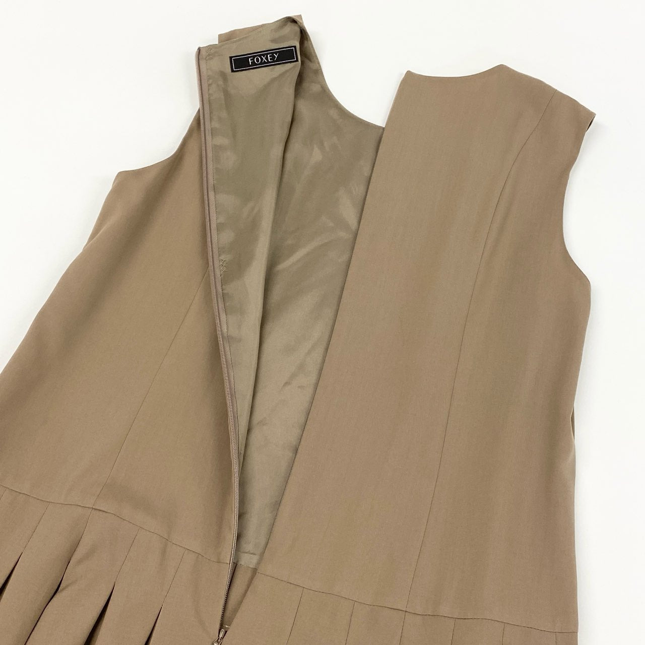 42a23 《美品》 FOXEY フォクシー シャーロット 2way ドレスワンピース 38120 40 ブラック ベージュ 日本製 DRESS ONE PIECE 夏