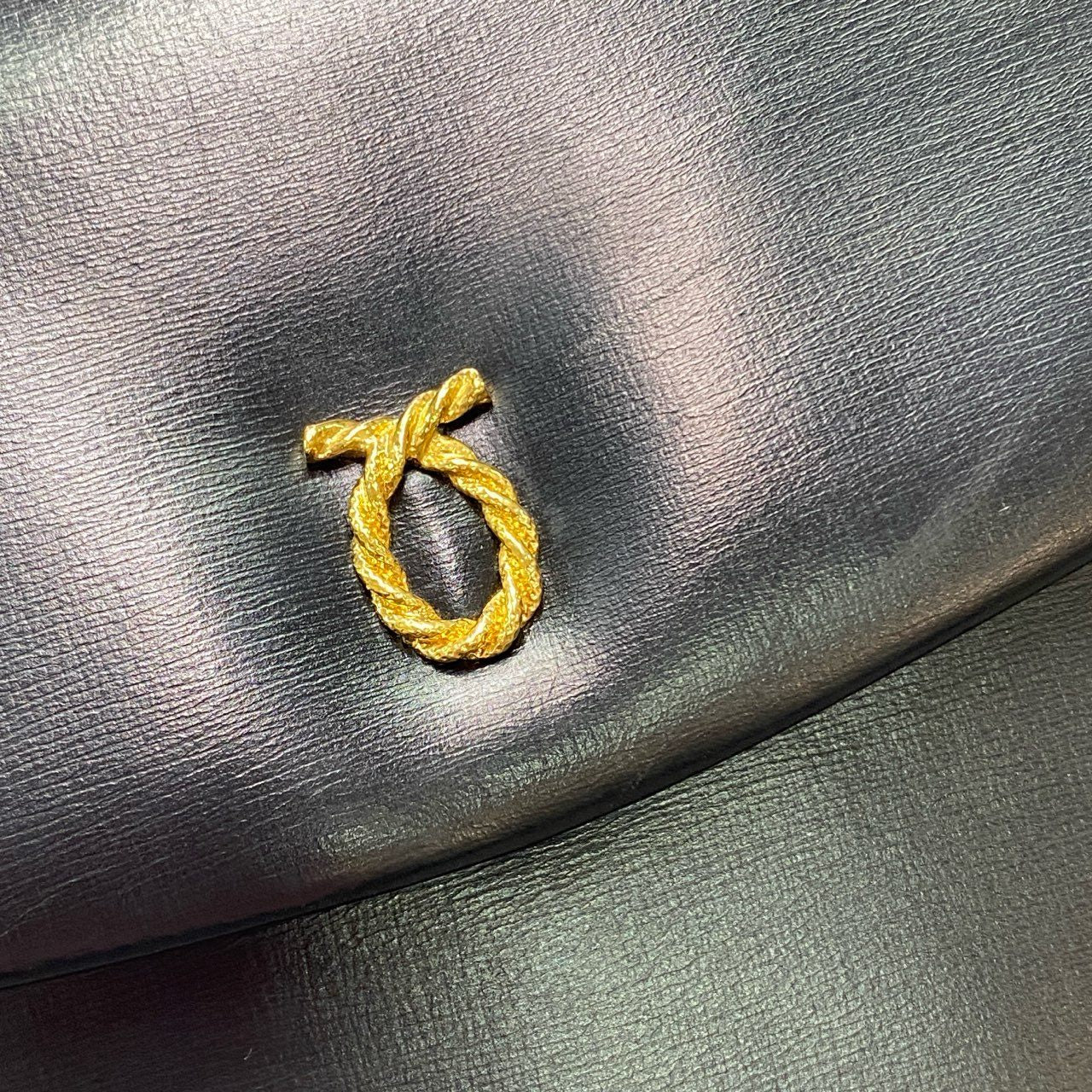 Ab7 LAUNER LONDON ロウナー クラッチバッグ ショルダーバッグ 2way フォーマル ゴールド ロゴプレート 保存袋付属 ブラック 本革