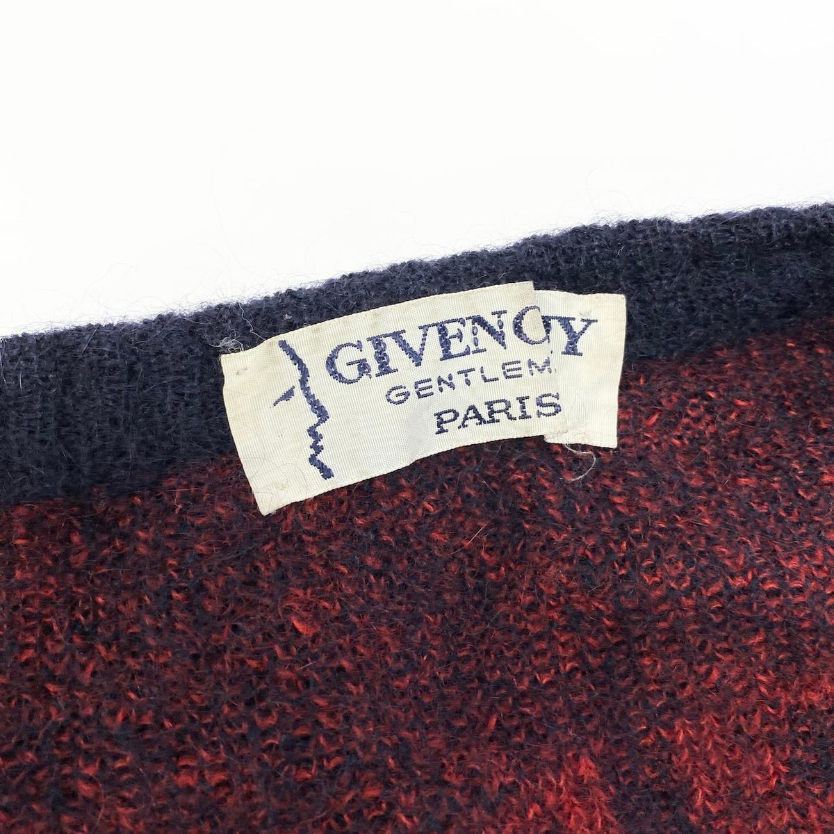 17c16 GIVENCHY ジバンシー Vintage ロングスリーブVネックニット ニットセーター ブランドロゴ トップス 48サイズ ネイビー レッド メンズ 男性用o07t