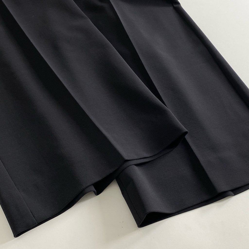 19h10 定価¥97,900 Max Mara マックスマーラ スラックスフレアパンツ 36 ブラック センタープレス タグ付き イタリア製