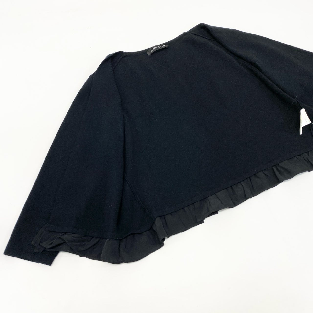 73j28 YOKOCHAN ヨーコチャン ニットカーディガン ショートボレロ 裾フリル  YCN-418-051 36 ブラックo07t