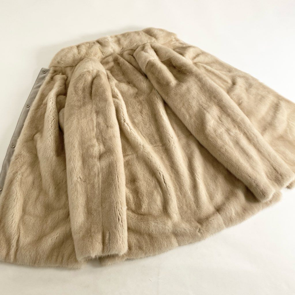 81i11 【美品】Loro Piana ロロピアーナ ベビーカシミヤ100% リバーシブル ローゲージニットブルゾン ミンクファー 毛皮コート FAI6284 サイズM レディース 女性用 アウター