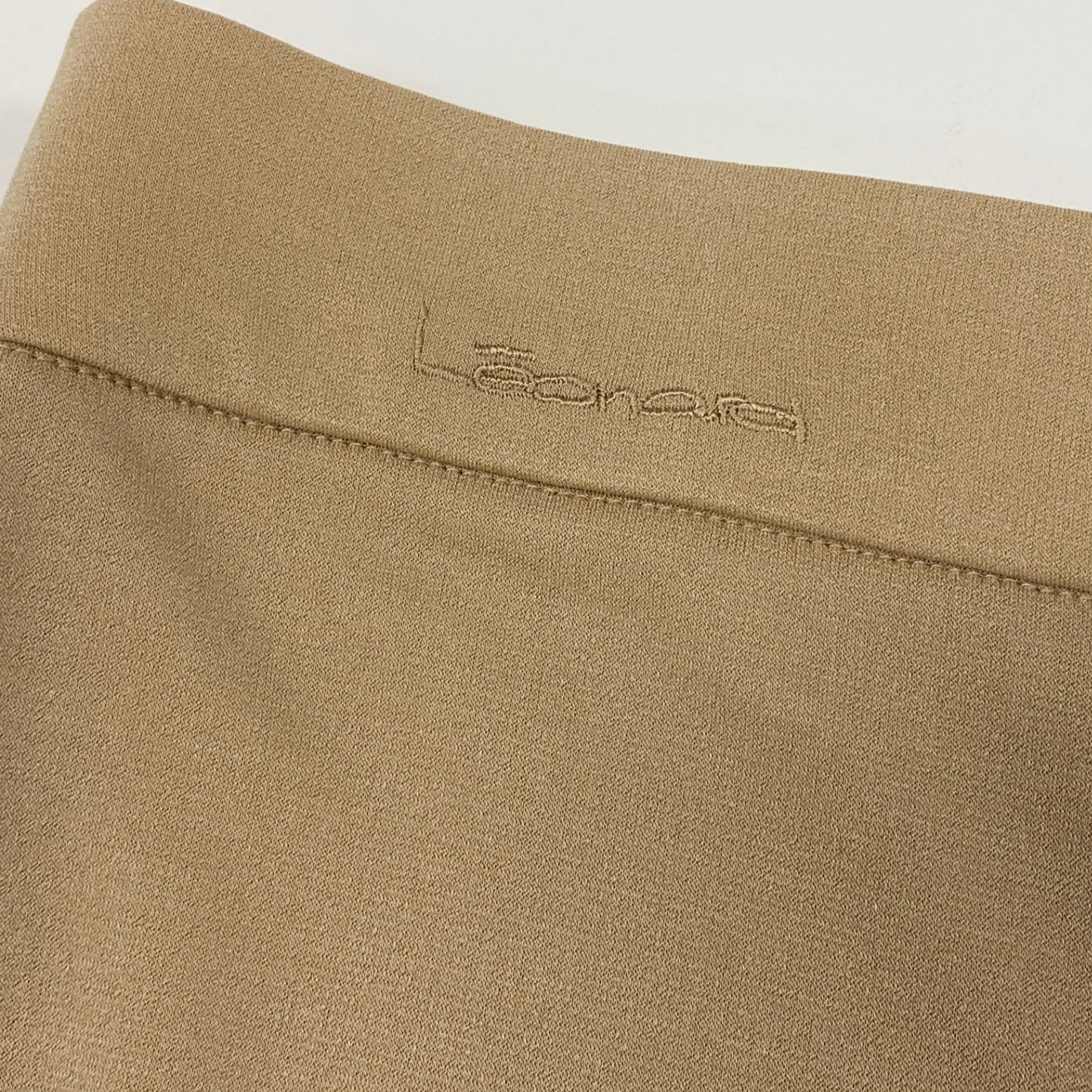 56h1 LEONARD レオナール ボトムス カンカン素材 ストレートパンツ ストレッチ ロゴ刺繍 レディース 女性用 0143353 42 ベージュu02t