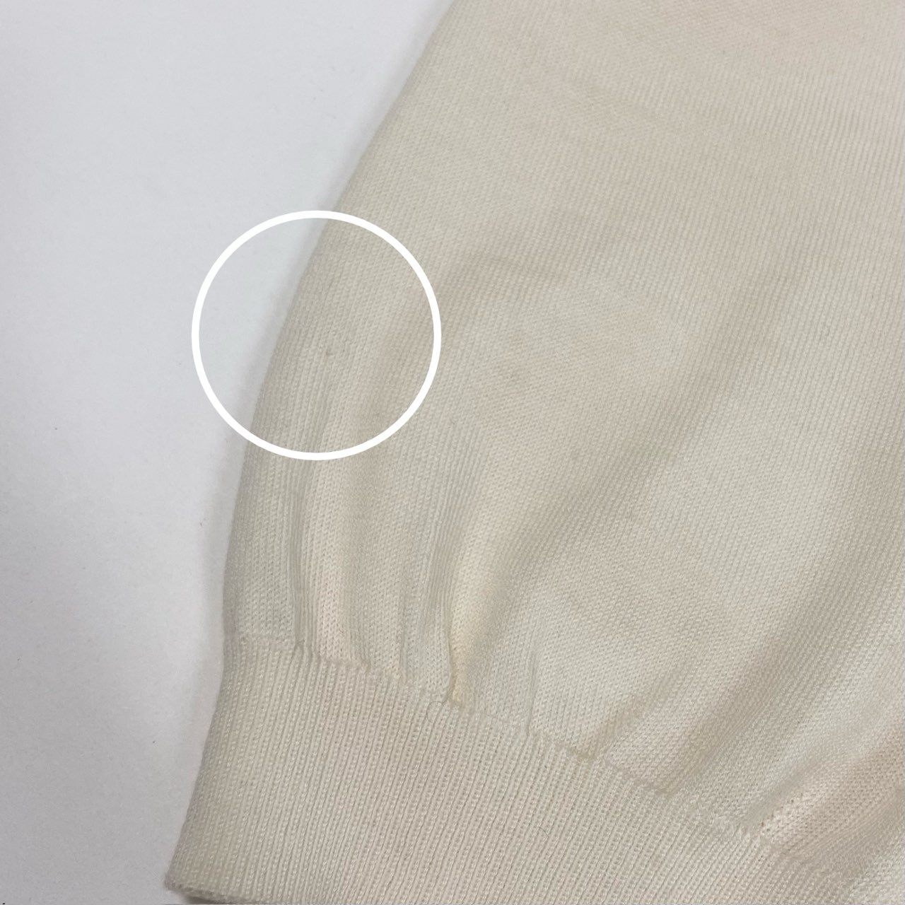 2j27 Cruciani クルチアーニ 半袖ニット ニットセーター クルーネック 薄手 ウール100% 40サイズ アイボリー レディースu02t