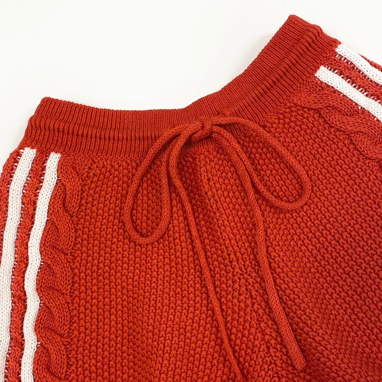 47b28 【新品タグ付き】 GUCCI × adidas グッチ アディダス ニットショートパンツ ハーフパンツ ロゴ刺繍 3本ライン 693835 サイズXS レッド レディース