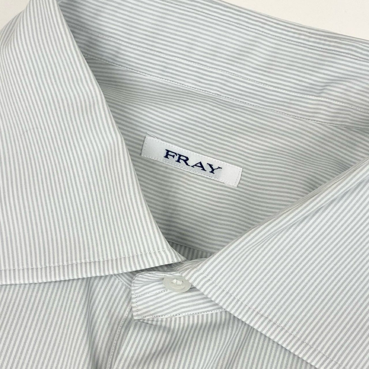 22f18 FRAY フライ 長袖シャツ メンズシャツ 長袖シャツ ストライプシャツ ドレスシャツ メンズ 男性用 ホワイト×ブルー
