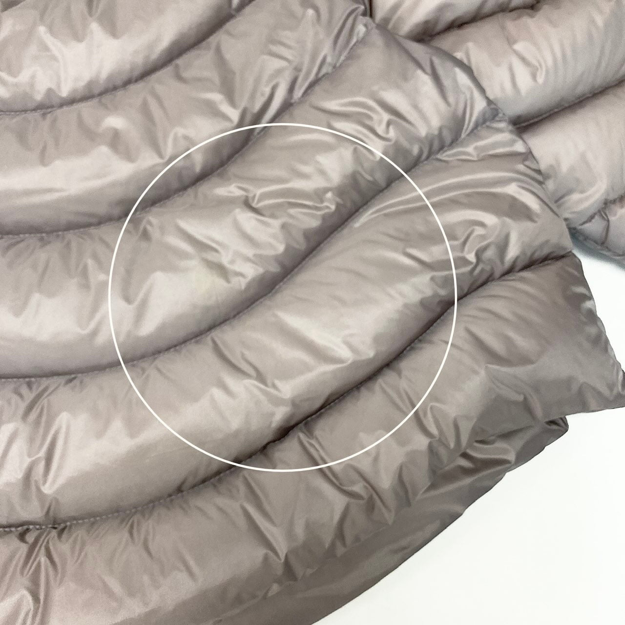 78d2 MONCLER モンクレール AKYLINA DOUDOUNE LEGERE ダウンジャケット フーデット ショートダウン 7分袖 軽量 レディース 女性服 サイズ0 ライトパープルo07t