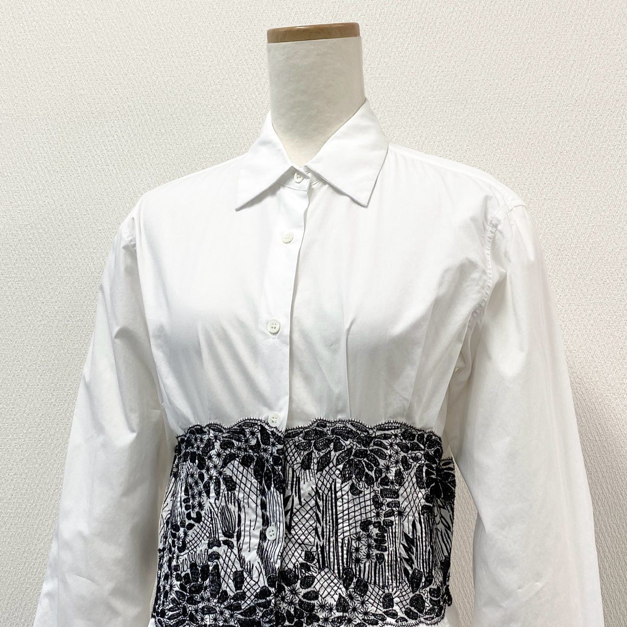 54d8 DRIES VAN NOTEN ドリスヴァンノッテン レース刺繍 長袖 シャツワンピース ドレス ブラウス トップス 34 ホワイト コットン