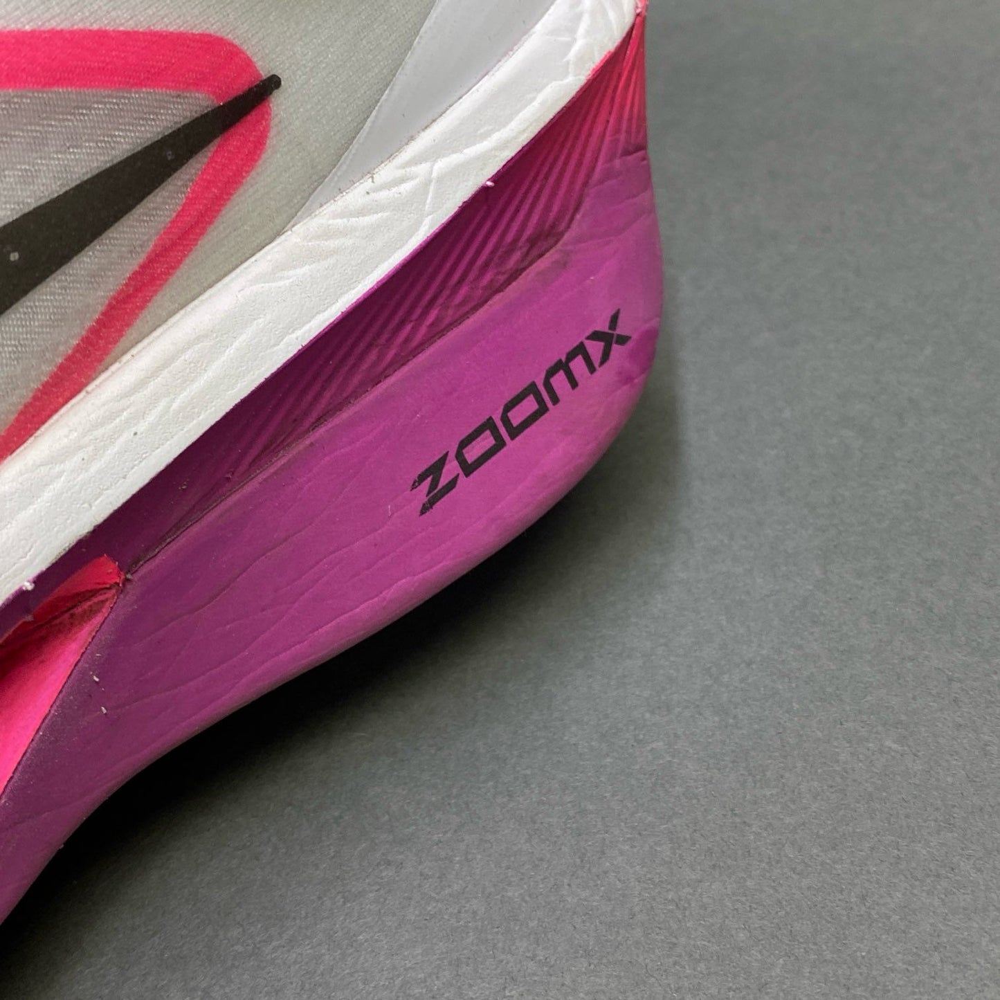 3g9 NIKE ナイキ ZOOM FLY 6 ズームフライ FN8454-101 28.5cm ホワイト ピンク シューズ